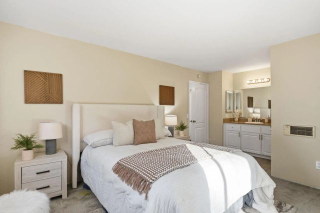 3557 Kenora Dr 31, Spring Valley, CA 91977