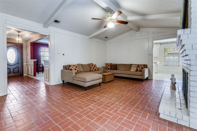 9320 Whitehurst Drive, Dallas, TX 75243