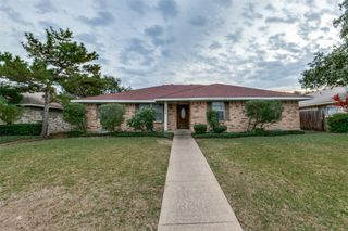 9320 Whitehurst Drive, Dallas, TX 75243
