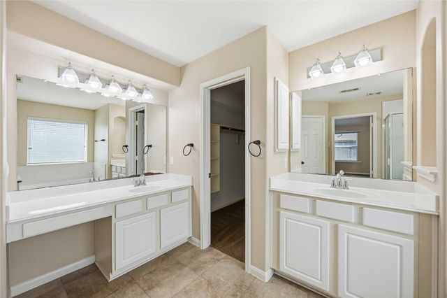 950 Firthwood Drive, Conroe, TX 77301