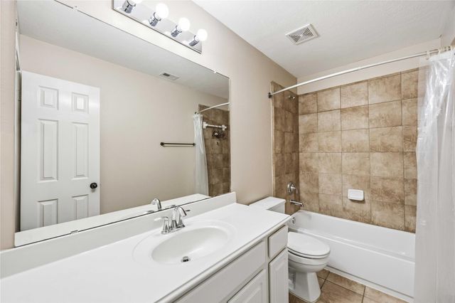 950 Firthwood Drive, Conroe, TX 77301