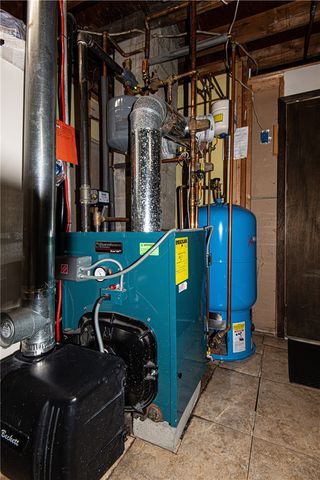 58 Schofield Street, West Warwick, RI 02893