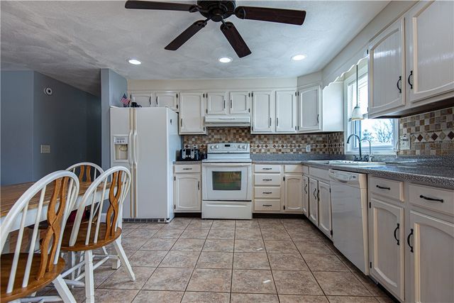 58 Schofield Street, West Warwick, RI 02893