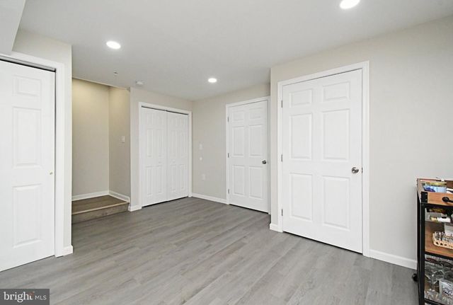 15 CASTLE DR, Gilbertsville, PA 19525