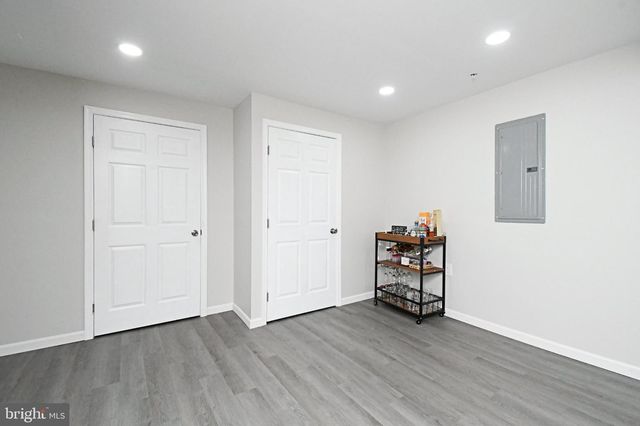 15 CASTLE DR, Gilbertsville, PA 19525