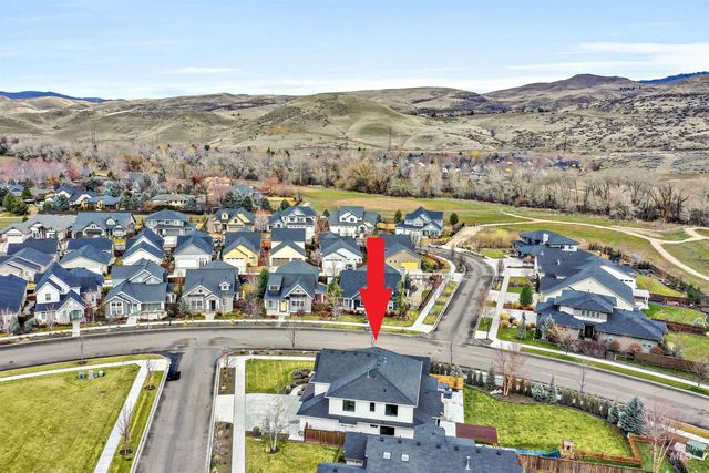 12214 N Barn Owl Way, Boise, ID 83714