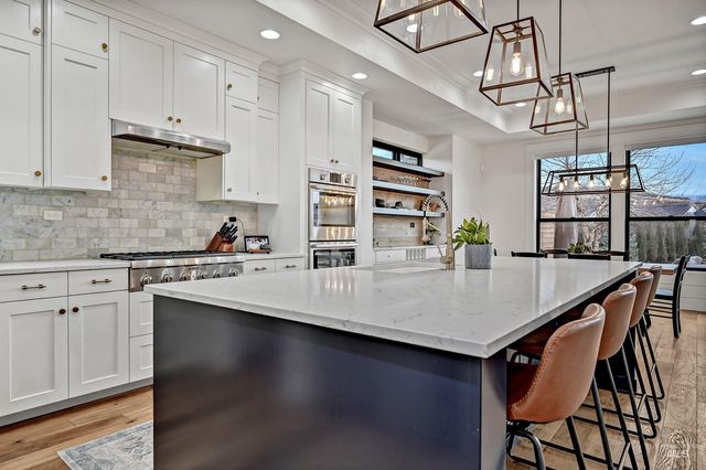 12214 N Barn Owl Way, Boise, ID 83714