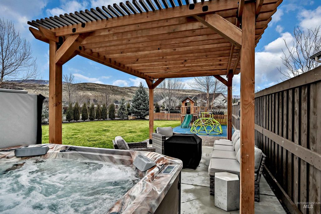 12214 N Barn Owl Way, Boise, ID 83714 photo 32