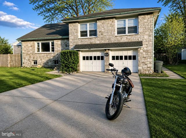 630 CHESWICK RD, Philadelphia, PA 19128