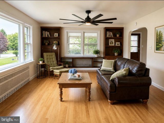 630 CHESWICK RD, Philadelphia, PA 19128