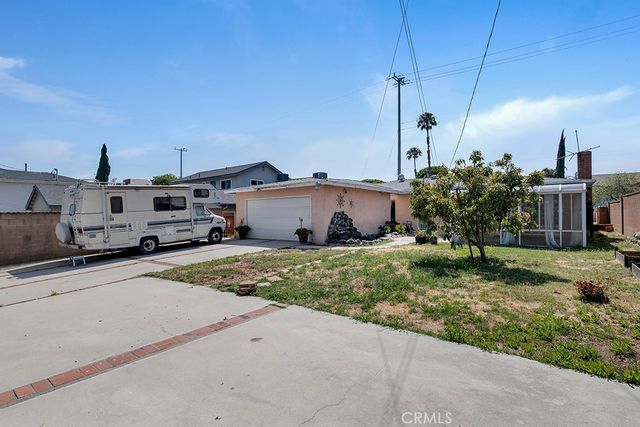 11646 Balboa, Granada Hills, CA 91344