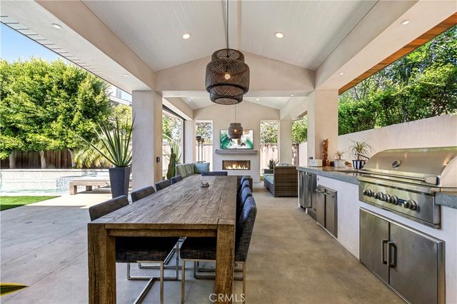 660 Kings Road, Newport Beach, CA 92663