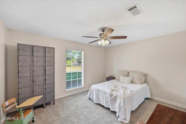 7105 Edgewater Drive, Ridgeland, MS 39157