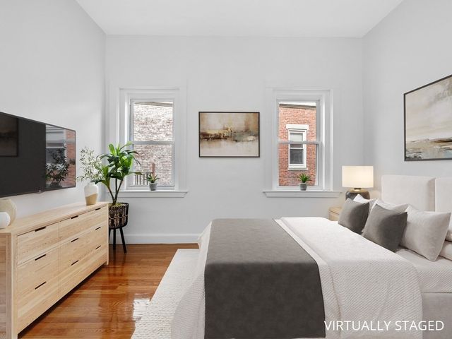 3 Englewood Ave 9, Brookline, MA 02445