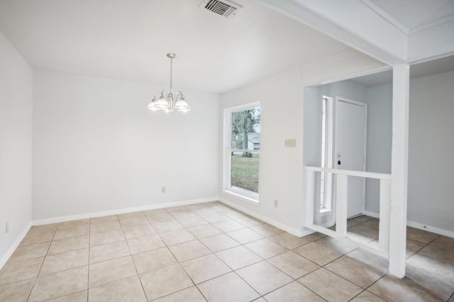 1602 Chestnut Ridge Road, Kingwood, TX 77339