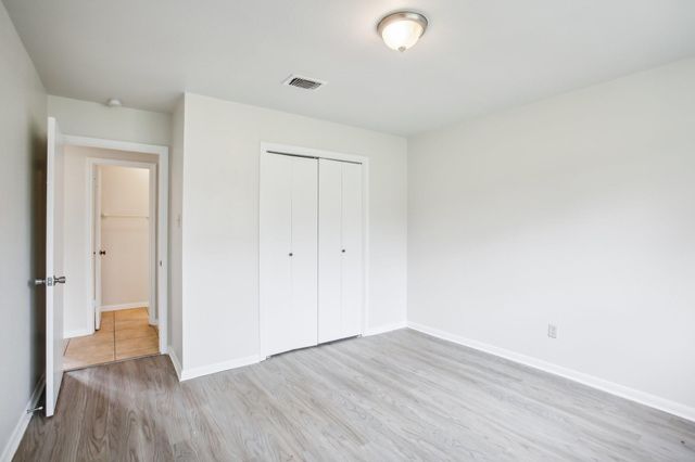 1602 Chestnut Ridge Road, Kingwood, TX 77339