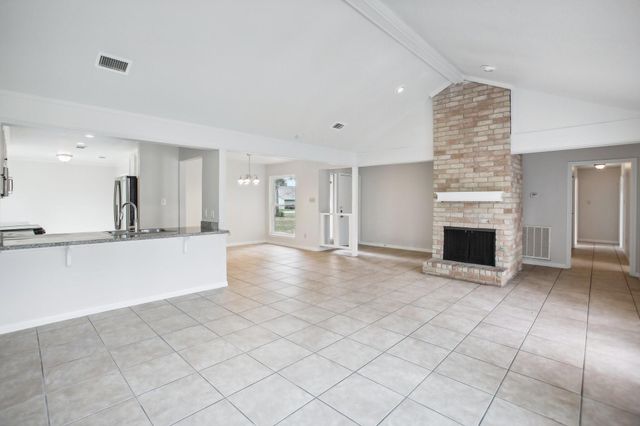 1602 Chestnut Ridge Road, Kingwood, TX 77339