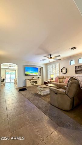 7576 W BETTY ELYSE Lane, Peoria, AZ 85382