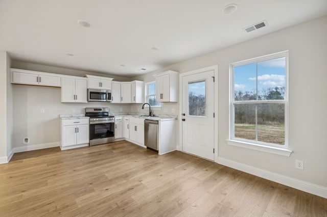 1073 Landing Lane Lot 5, Adams, TN 37010