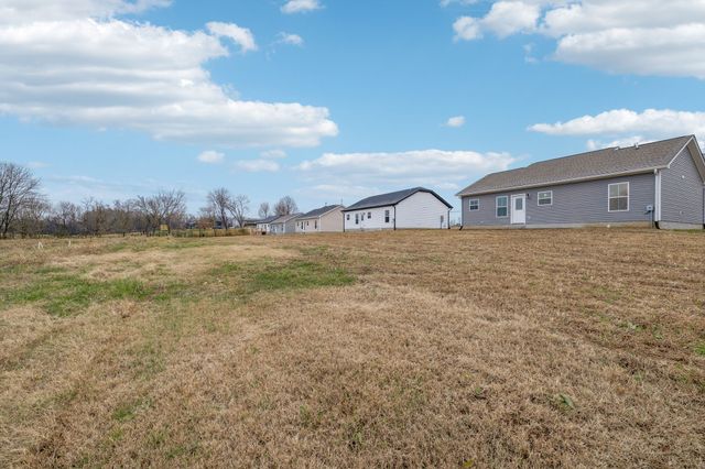 1073 Landing Lane Lot 5, Adams, TN 37010