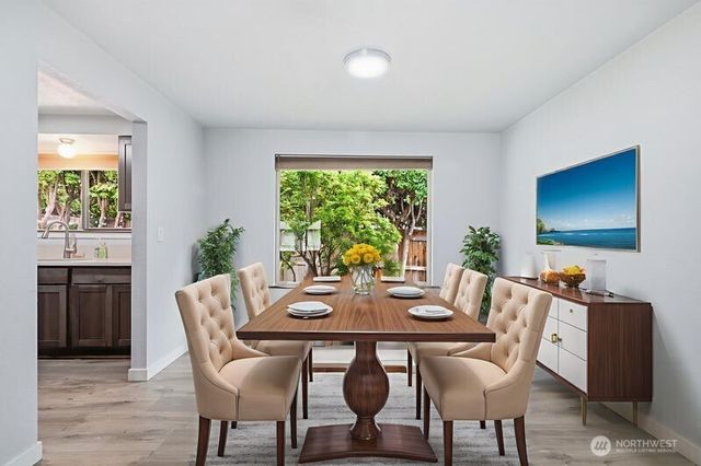 305 N 50th Avenue, Yakima, WA 98908