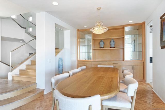 7825 Prospect Pl, La Jolla, CA 92037