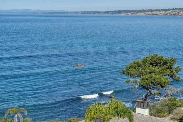 7825 Prospect Pl, La Jolla, CA 92037