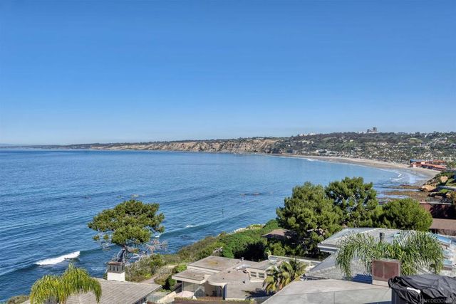 7825 Prospect Pl, La Jolla, CA 92037