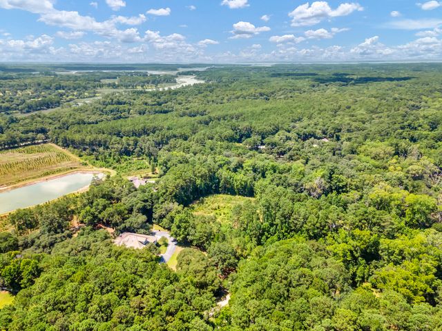 5979 Joseph Blake Lane, Wadmalaw Island, SC 29487