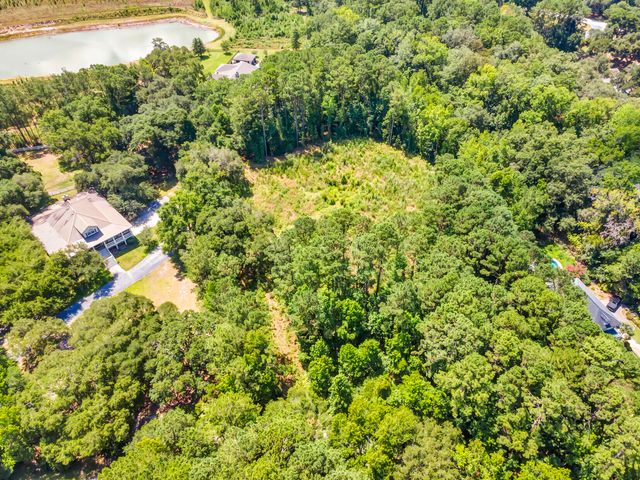 5979 Joseph Blake Lane, Wadmalaw Island, SC 29487