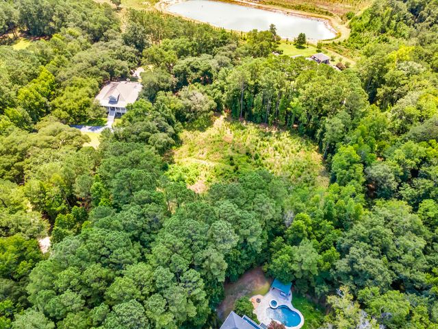 5979 Joseph Blake Lane, Wadmalaw Island, SC 29487
