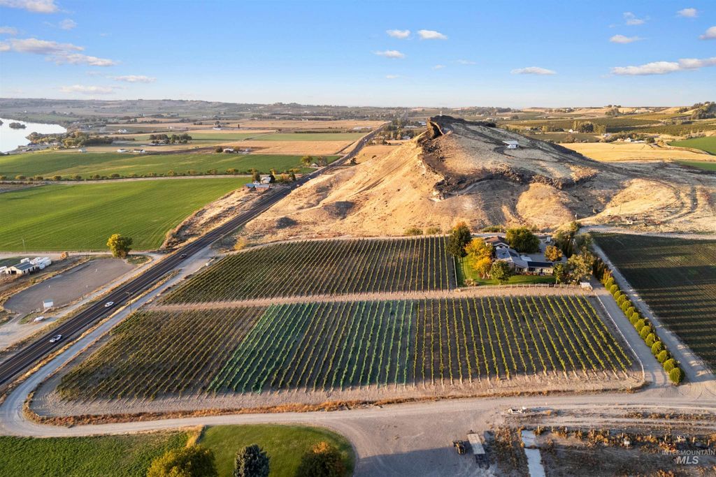 12730 Sunny Slope Rd, Caldwell, ID 83607 photo 3