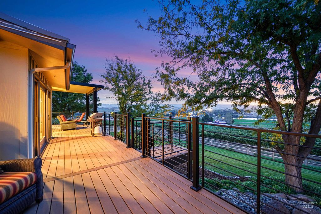 12730 Sunny Slope Rd, Caldwell, ID 83607 photo 4