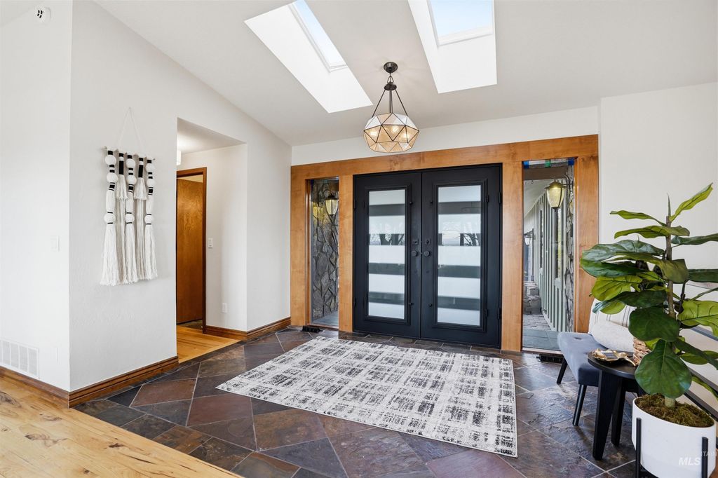 12730 Sunny Slope Rd, Caldwell, ID 83607 photo 9