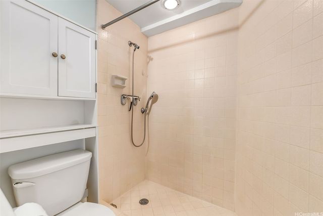 750 Amana Street 1207, Honolulu, HI 96814