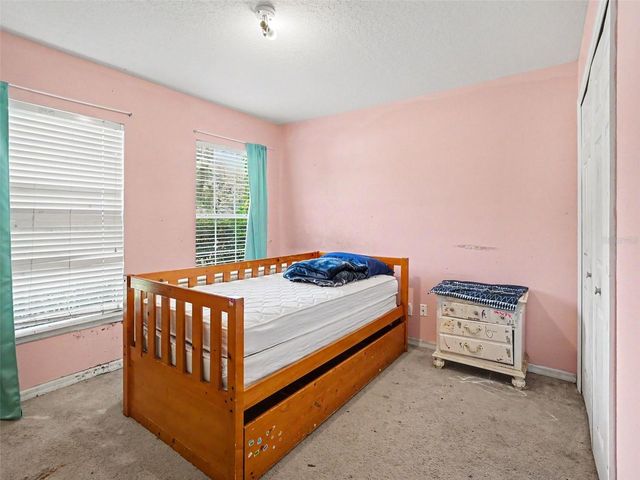 94 E 18TH STREET, Apopka, FL 32703