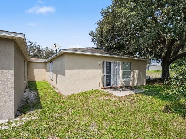 94 E 18TH STREET, Apopka, FL 32703