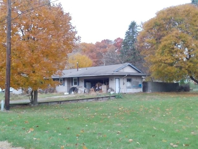 3250 Carlton Boulevard, Jackson, MI 49203