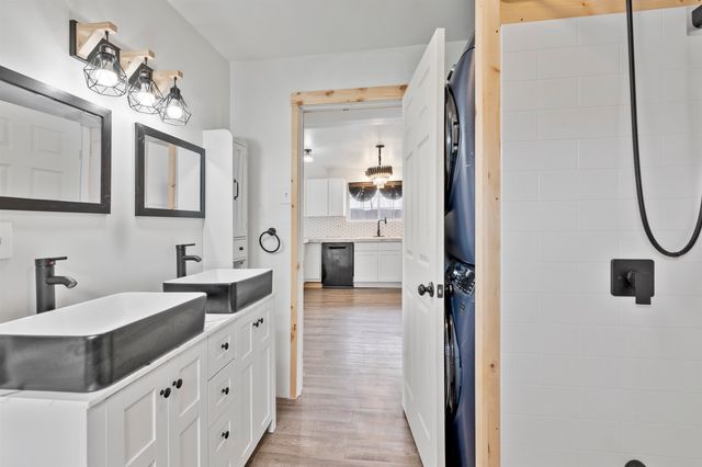 191 Molly Lane, Enosburg, VT 05450