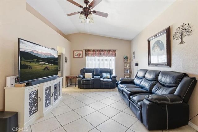 769 Harding, Hemet, CA 92543