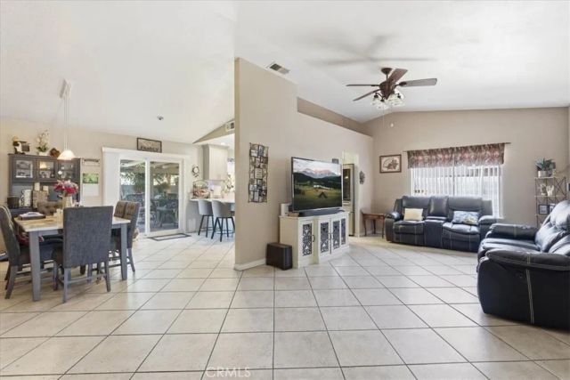 769 Harding, Hemet, CA 92543