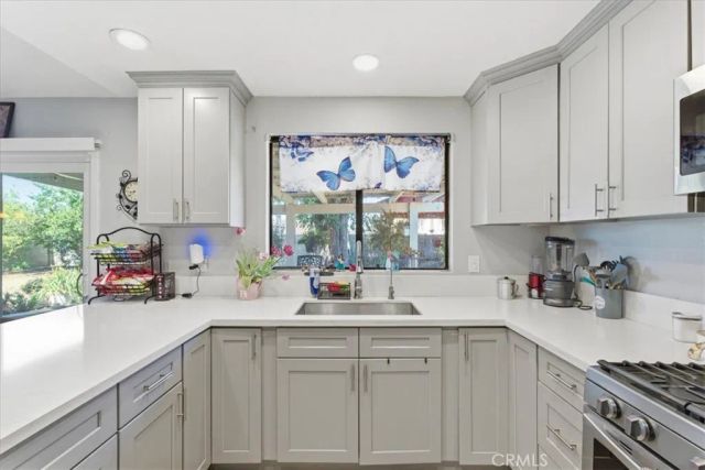 769 Harding, Hemet, CA 92543