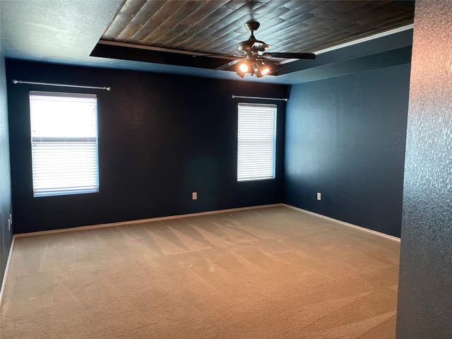 912 Mosaic Drive, Fort Worth, TX 76179