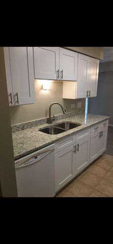 2612 PIRATES COVE 2, Schaumburg, IL 60173
