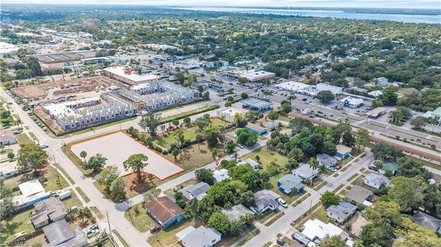 2055 Waltman ST, Fort Myers, FL 33901