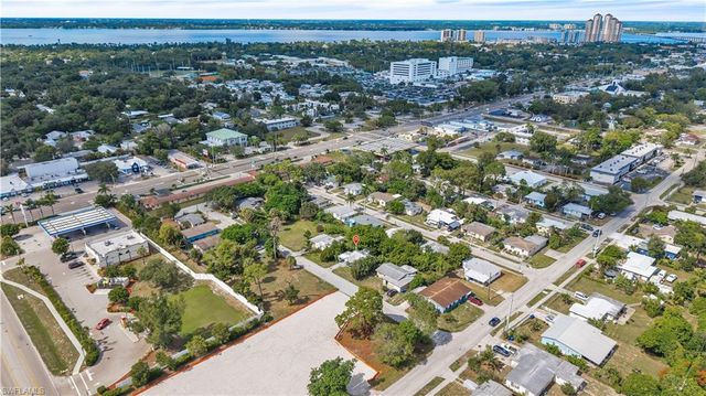 2055 Waltman ST, Fort Myers, FL 33901