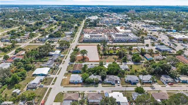 2055 Waltman ST, Fort Myers, FL 33901