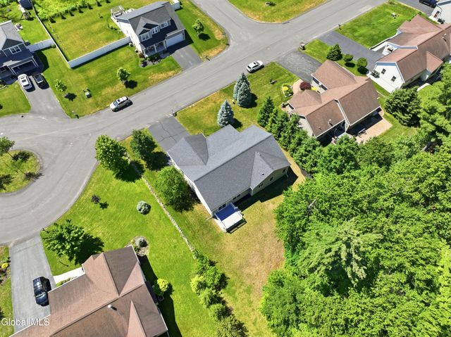 24 Morocco Lane, Colonie, NY 12304