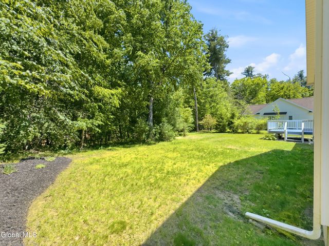 24 Morocco Lane, Colonie, NY 12304