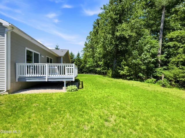 24 Morocco Lane, Colonie, NY 12304
